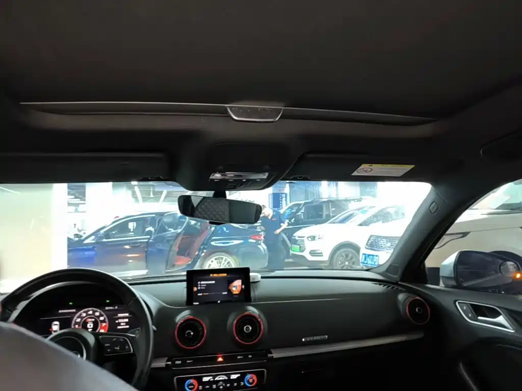 Audi S3 — миниатюра 18