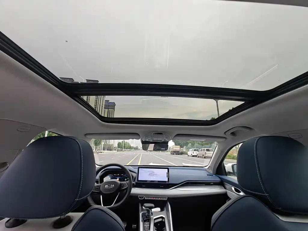 Geely Preface 2023 2.0TD Luxury