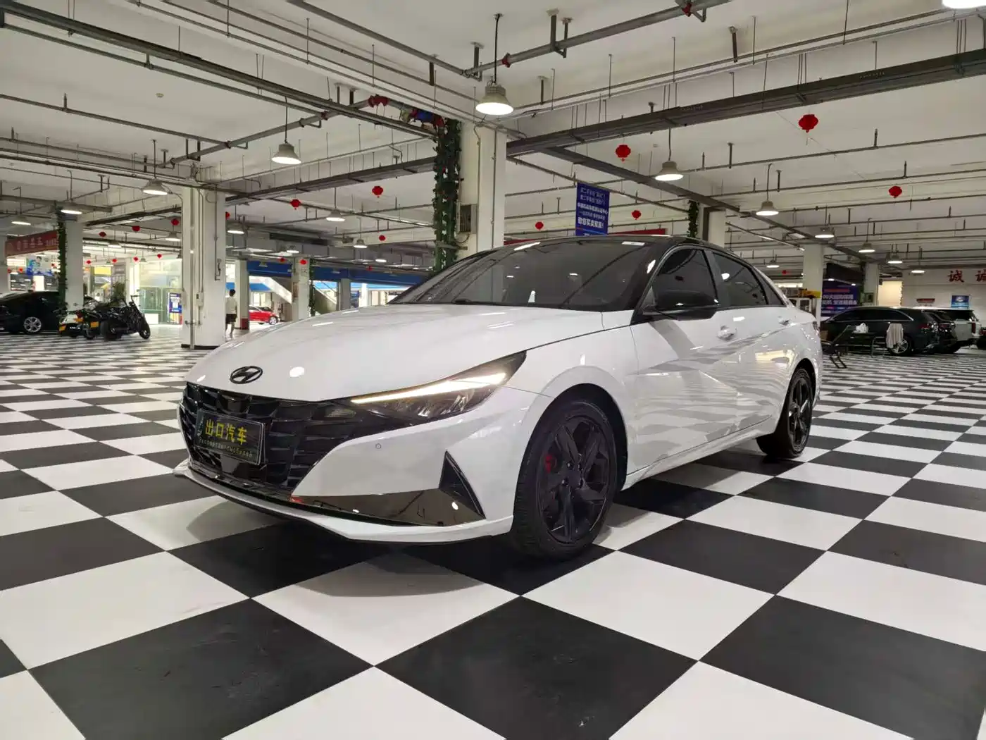 伊兰特 2022款 1.5L CVT 20周年纪念款 2023