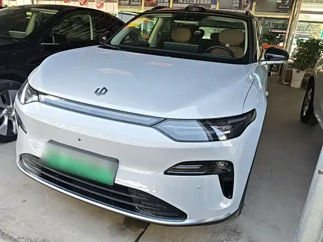 2025 Leapmotor C11