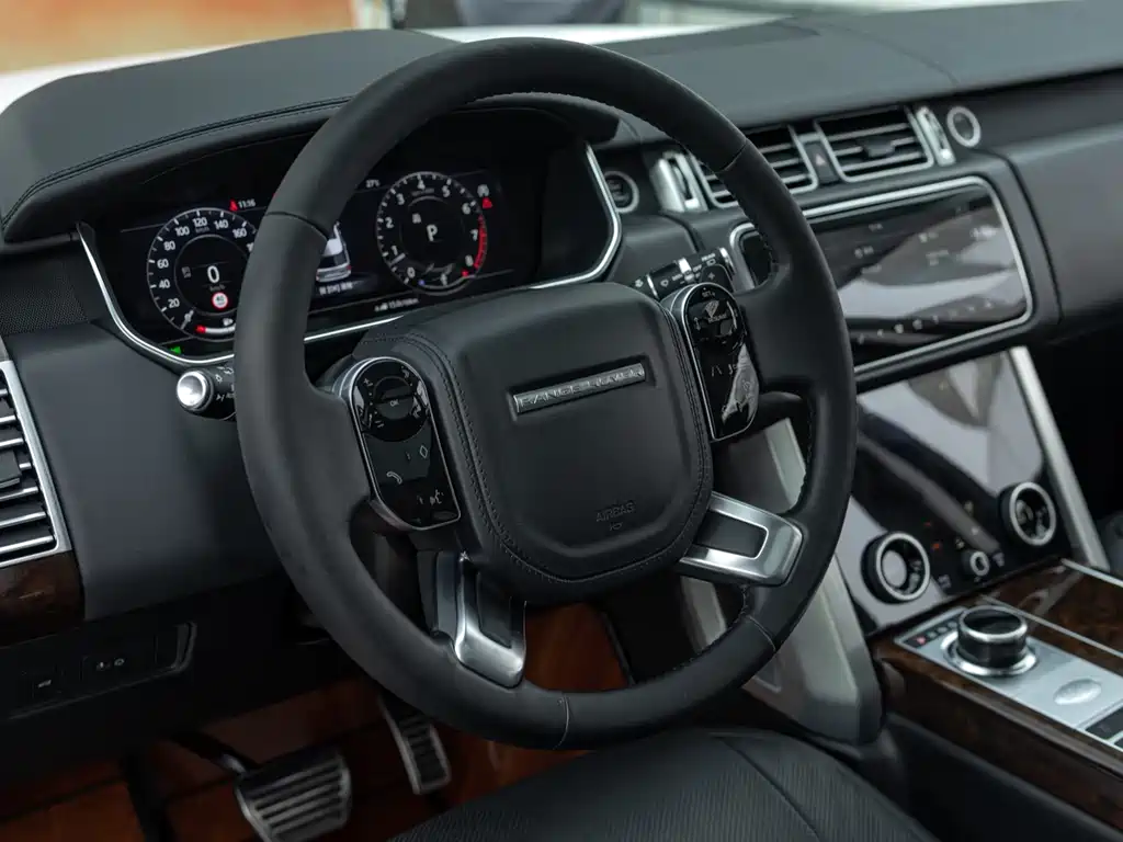 Land Rover Range Rover 2020 3.0 L6 Long Wheelbase