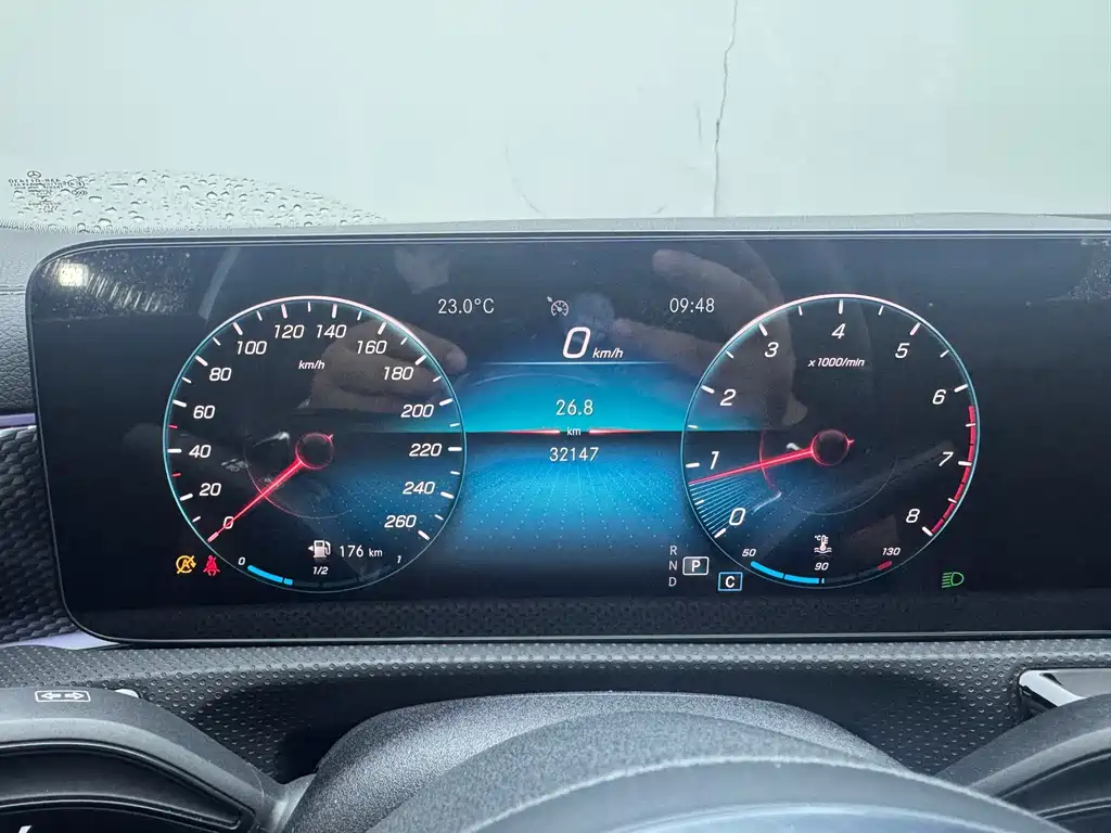Mercedes-Benz A-Class — миниатюра 7