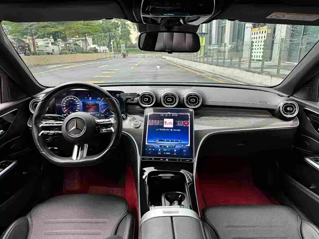 Mercedes-Benz C-Class — миниатюра 7