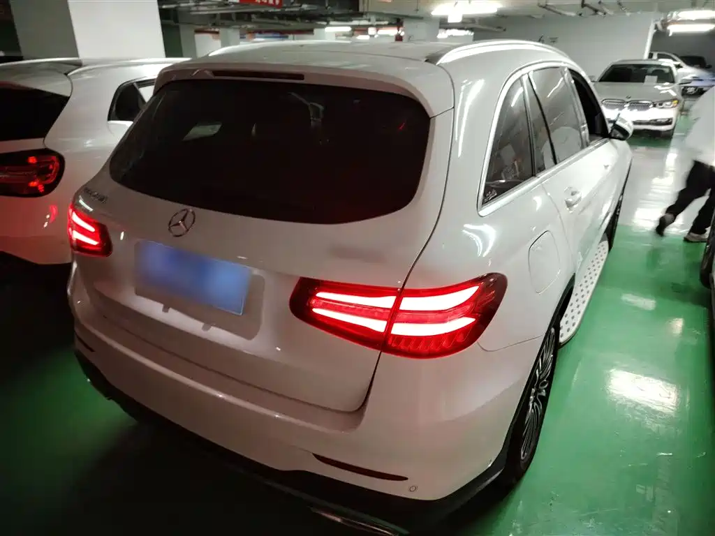 Mercedes-Benz GLC 2018 GLC 260 4MATIC