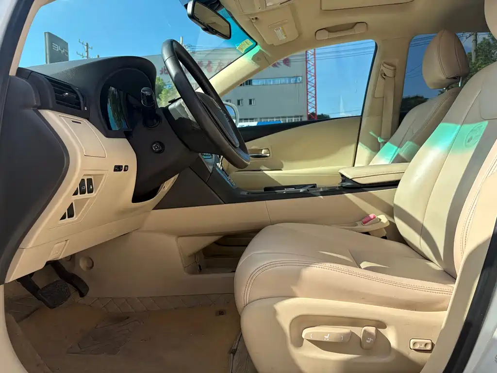 Lexus RX Classic — миниатюра 4