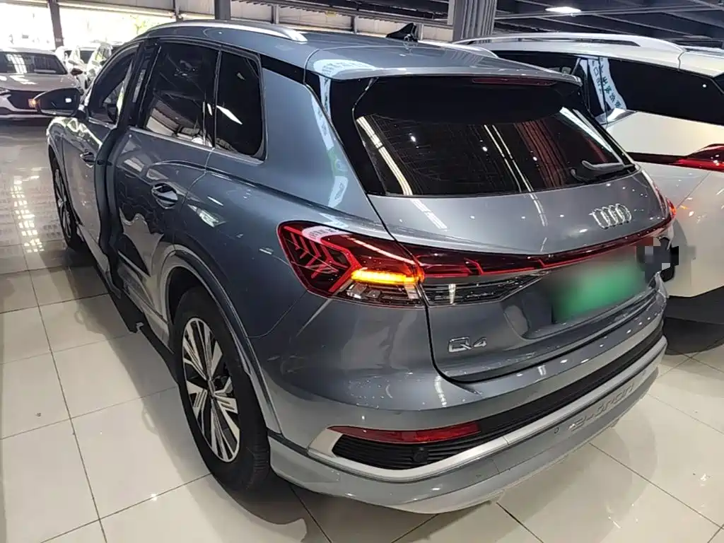 Audi Q4 e-tron 2024 40 e-tron
