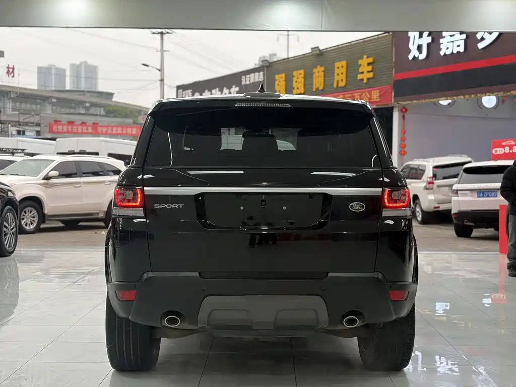 Land Rover Range Rover Sport 2017 3.0 SC V6 SE