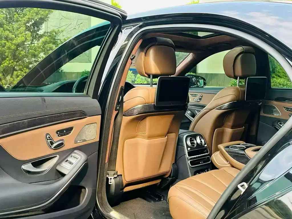 Mercedes-Benz S-Class — миниатюра 5