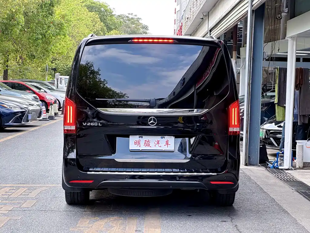 Mercedes-Benz V-Class V 2021 V 260 L Luxury