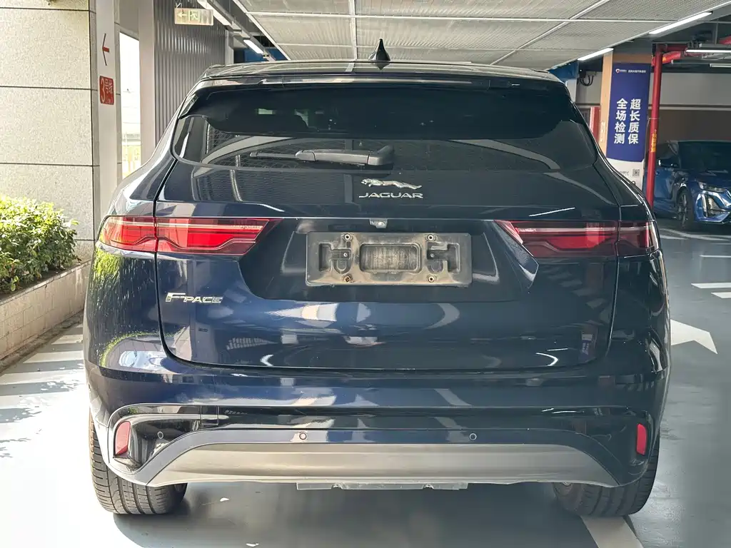 Jaguar F-PACE — миниатюра 4