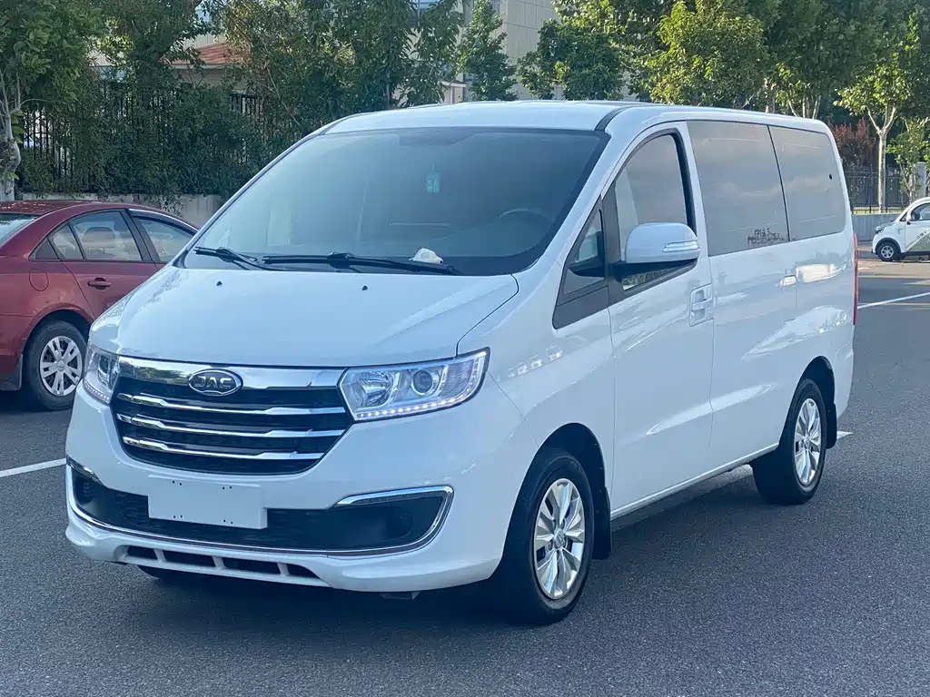 JAC Refine Refine M3