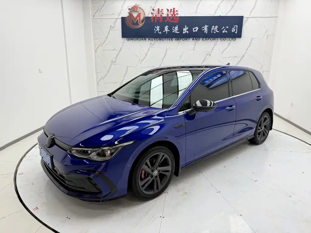 Купить Volkswagen Golf
