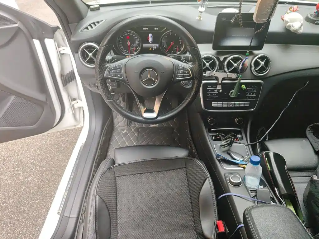 Mercedes-Benz CLA (Import) — миниатюра 11