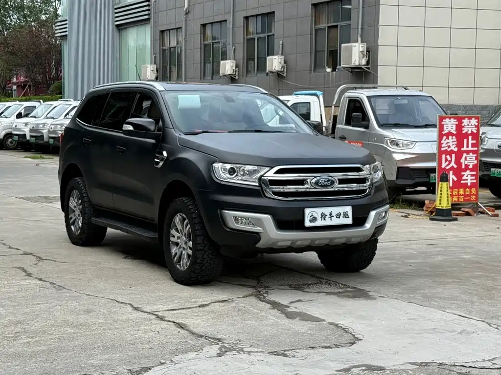 Ford Everest — миниатюра 3