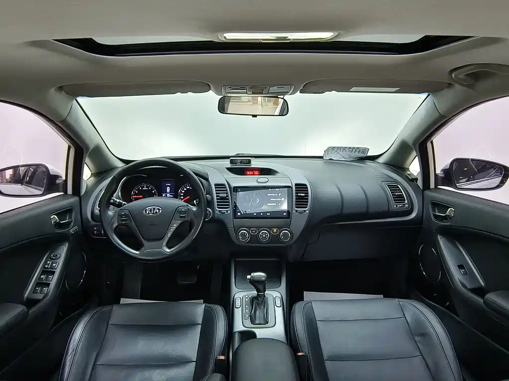 Kia K3 — миниатюра 6