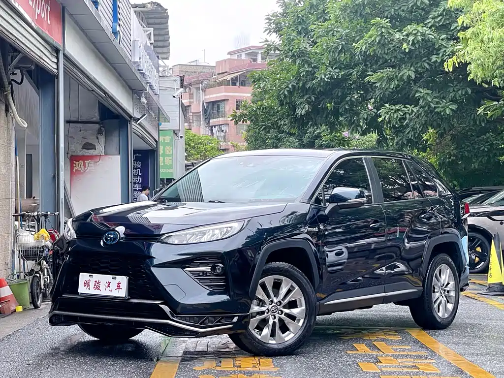Toyota Wildlander 2020 2.5L E-CVT Luxury