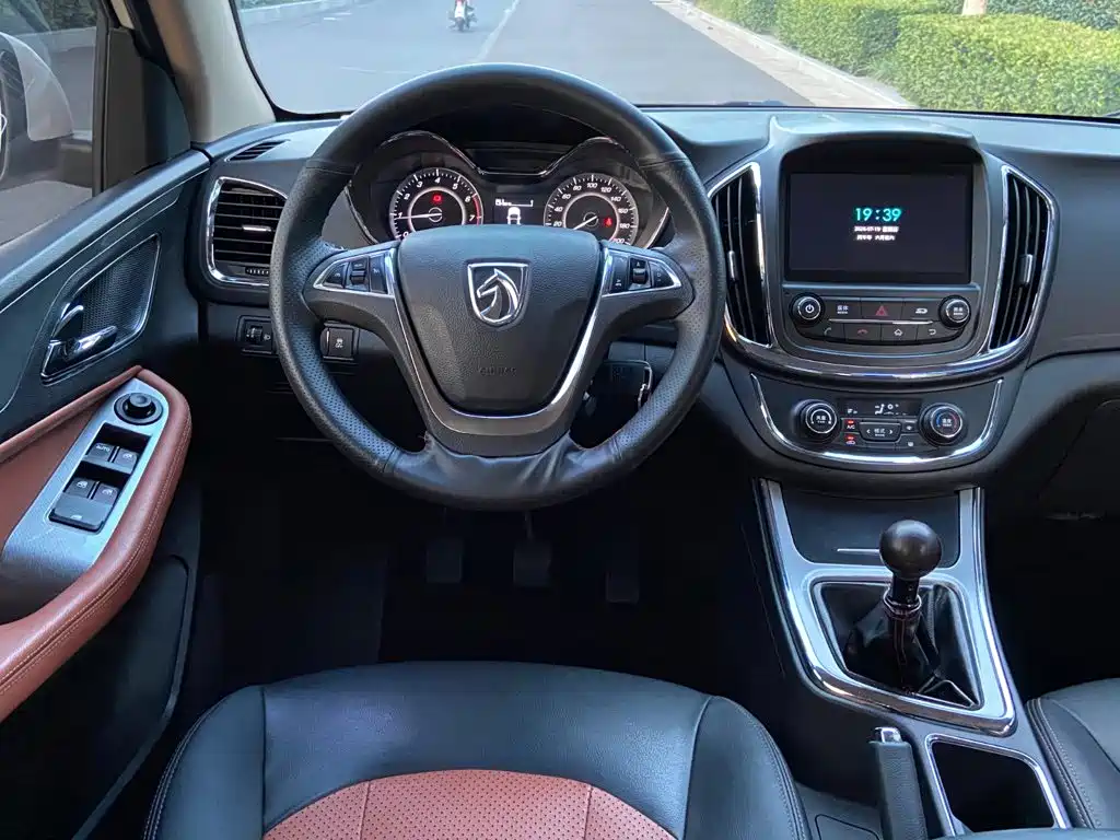 Baojun 560 — миниатюра 8