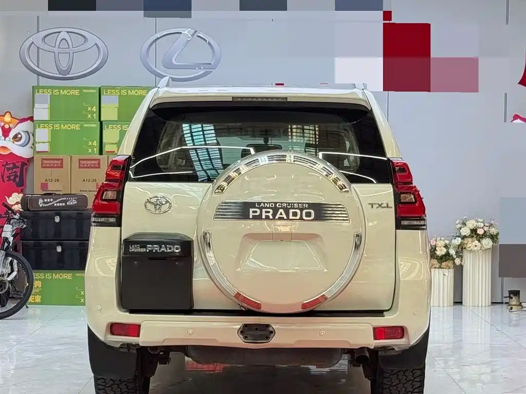 Toyota Land Cruiser Prado 2014 2.7L AT Standard