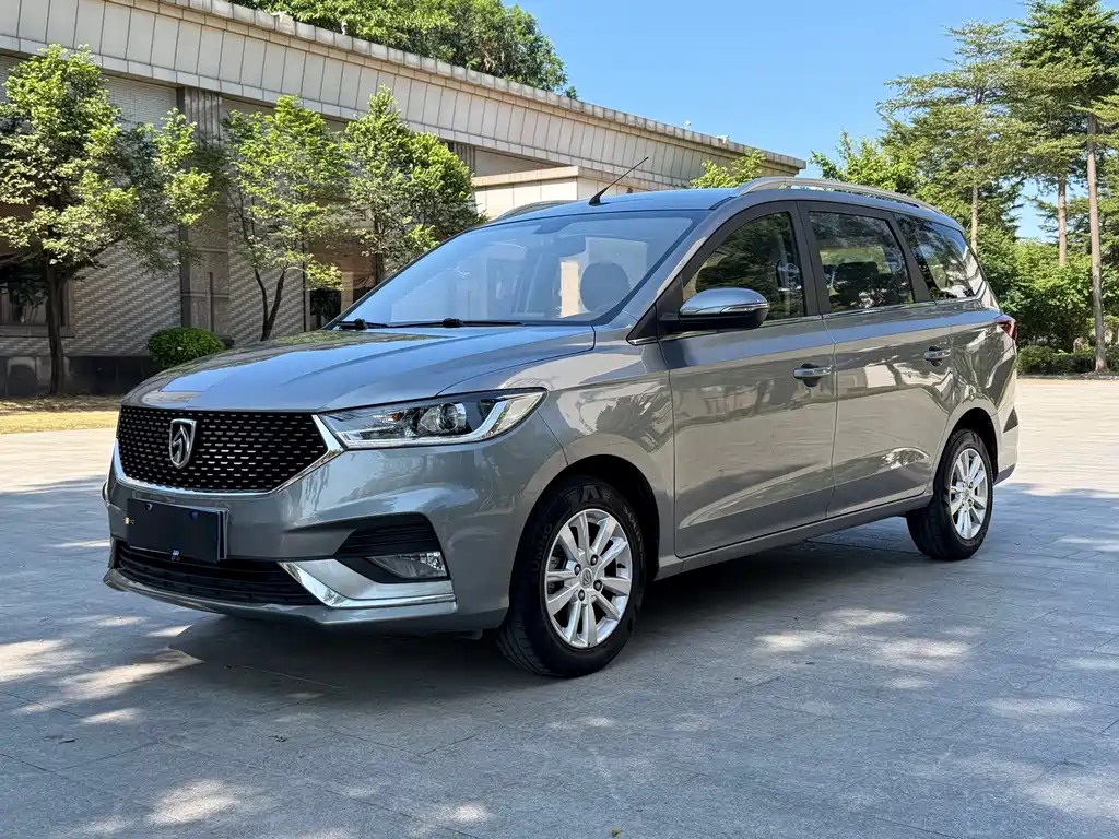 Baojun 360