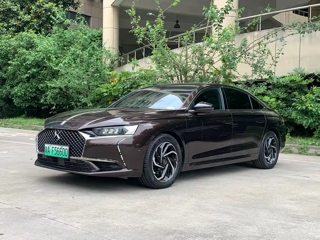 DS DS 9 E-Tense 2021