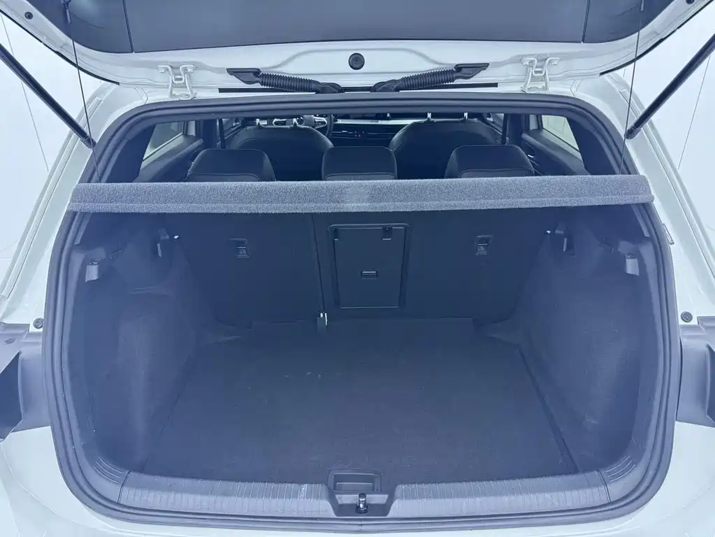 Volkswagen Golf — миниатюра 15