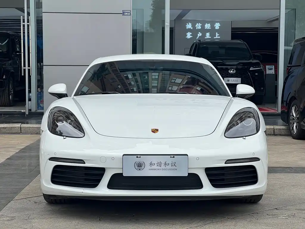 Porsche 718 2022 Cayman 2.0T