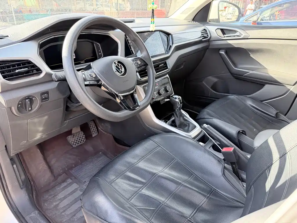 Volkswagen T-Cross — миниатюра 9