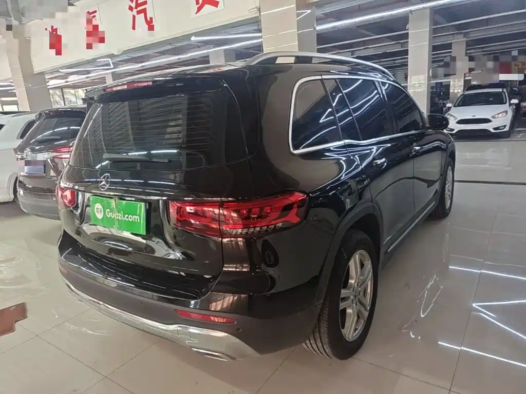 Mercedes-Benz GLB — миниатюра 7