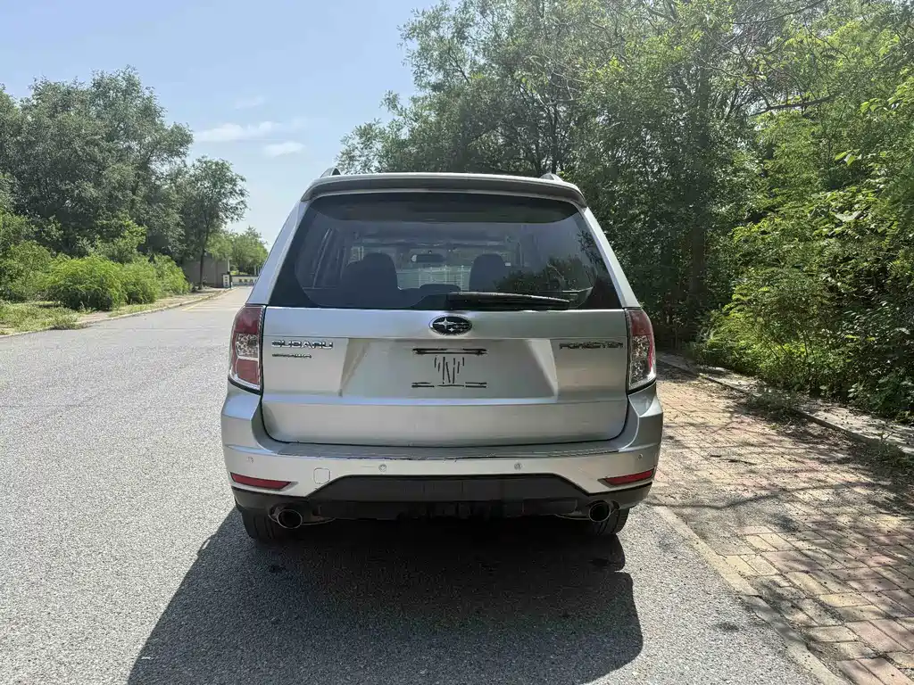 Subaru Forester 2010 2.0XS AT Luxury