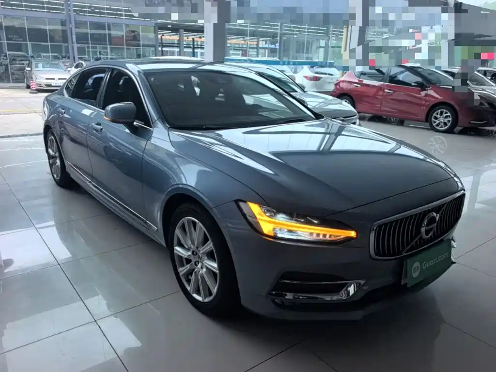 Volvo S90 — миниатюра 4
