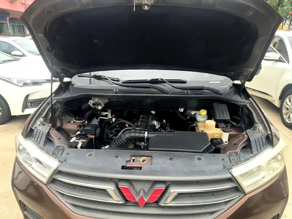 Wuling Hongguang — миниатюра 20