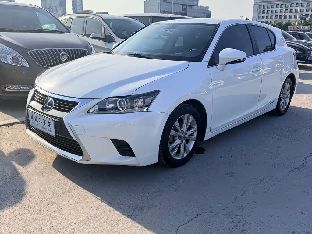 Lexus CT