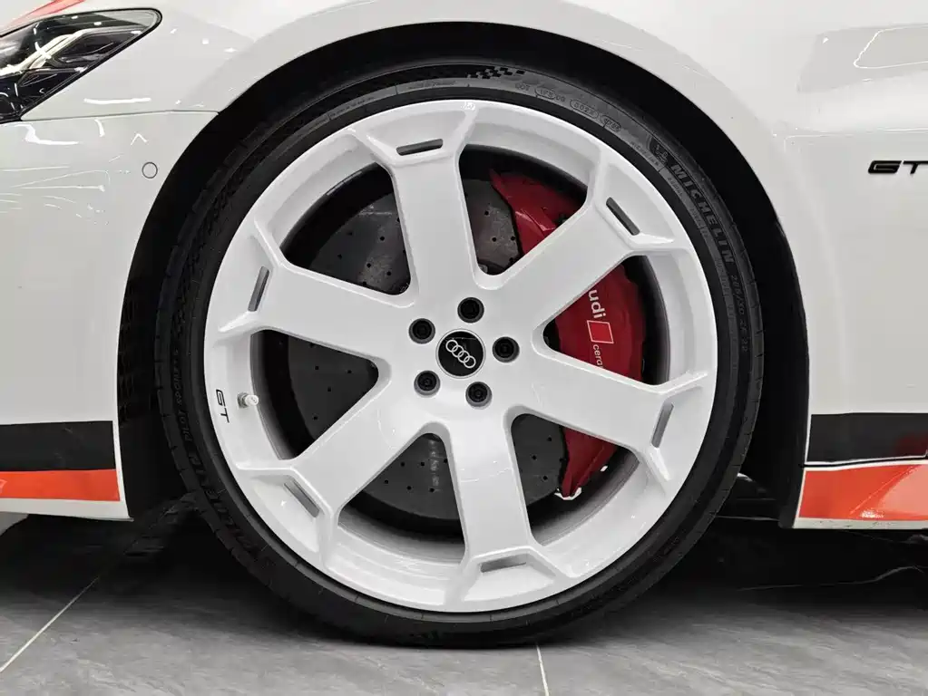 Audi RS 6 — миниатюра 6
