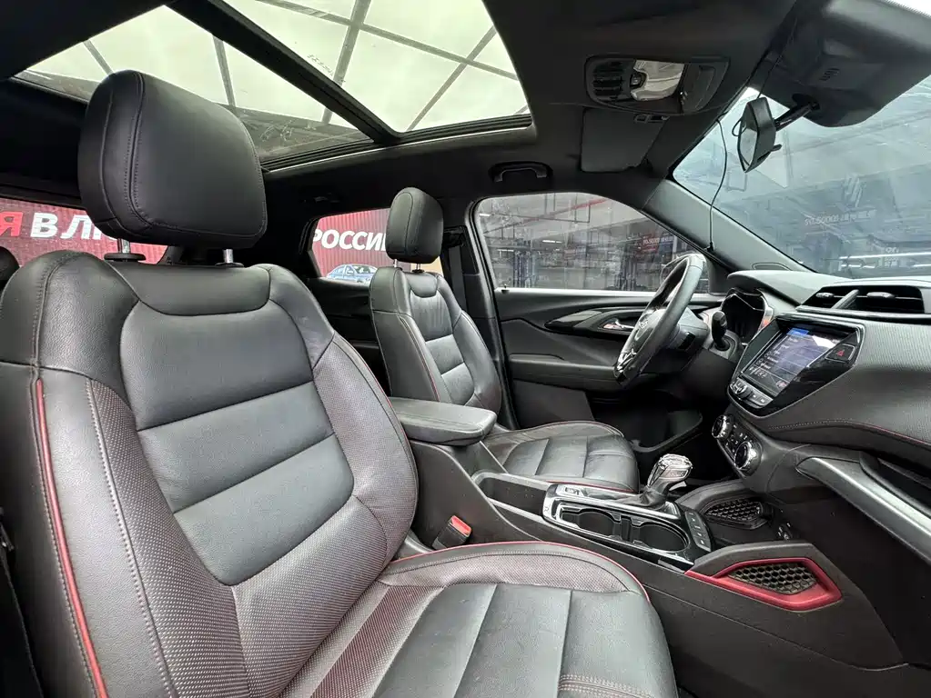 Chevrolet Tracker — миниатюра 20