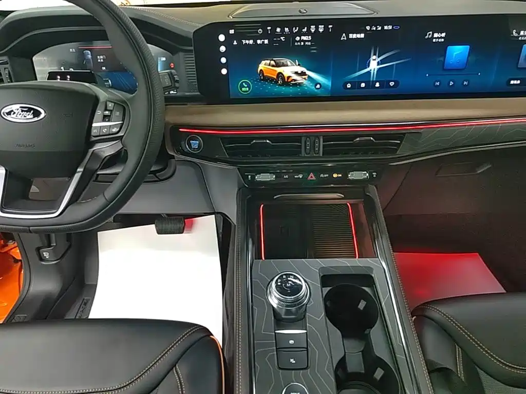 Ford Explorer — миниатюра 13
