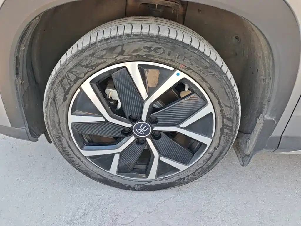 BYD L DM-i — миниатюра 23