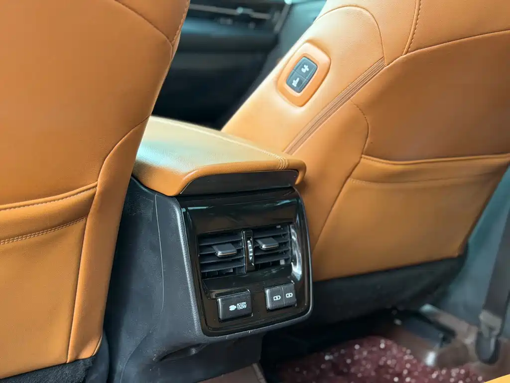Toyota Avalon — миниатюра 14