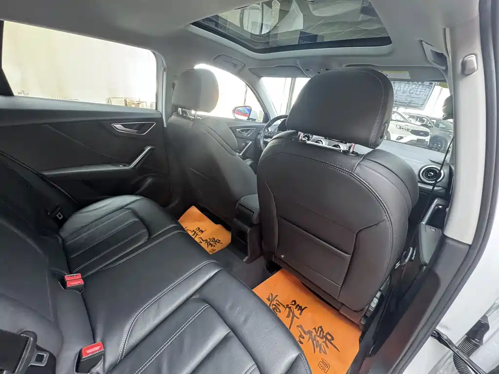 Audi Q2L — миниатюра 15