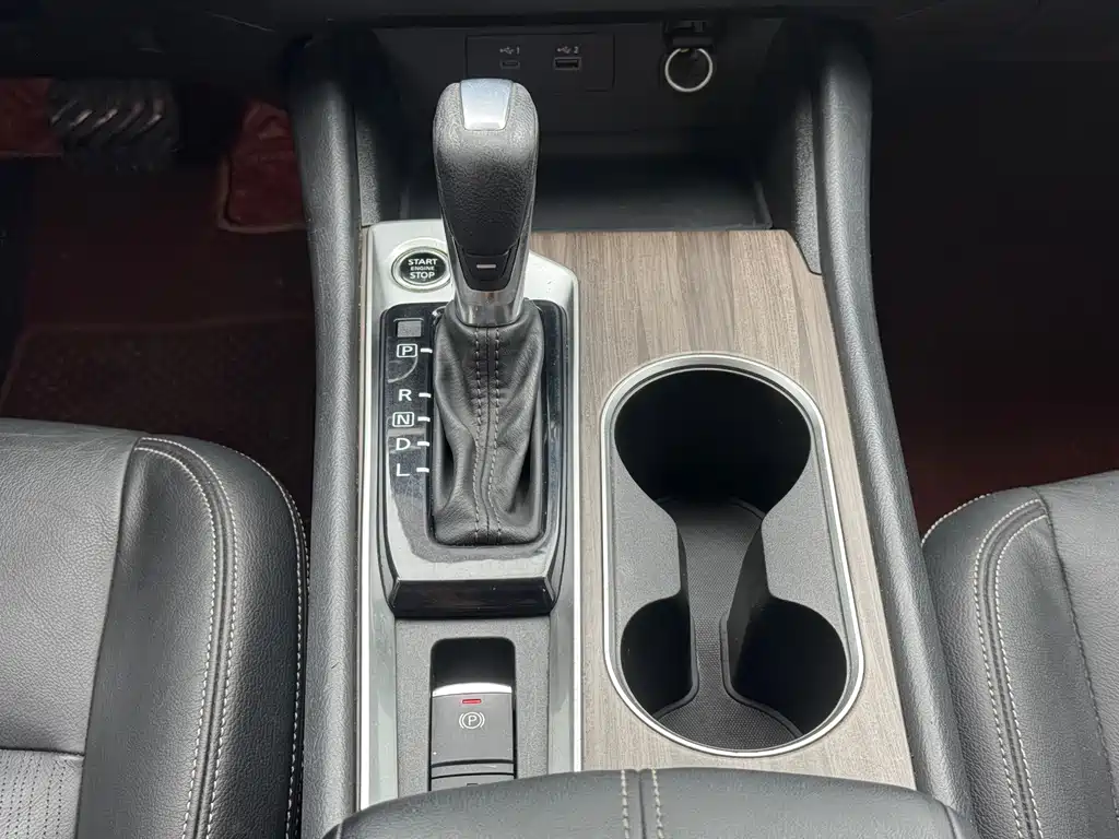 Nissan Teana — миниатюра 13