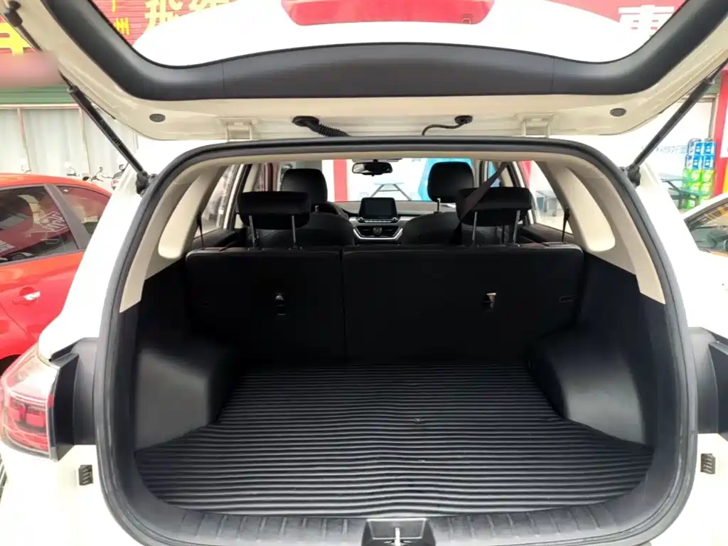Kia Sportage — миниатюра 19