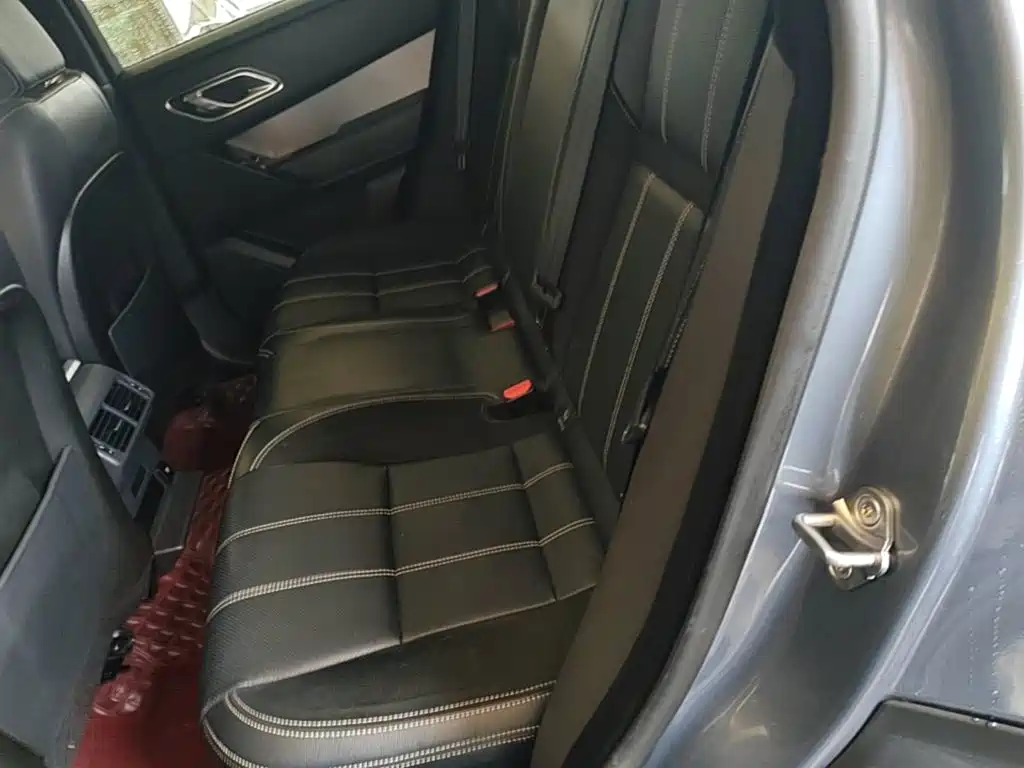 Land Rover Velar — миниатюра 17
