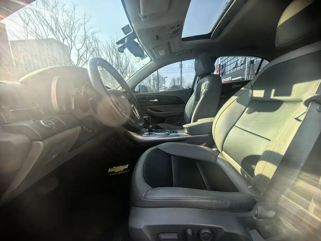 Chevrolet Malibu — миниатюра 13