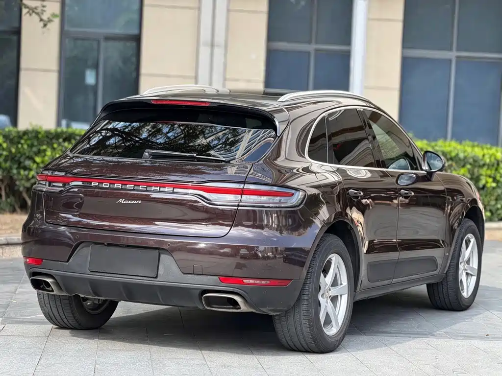 Porsche Macan — миниатюра 9