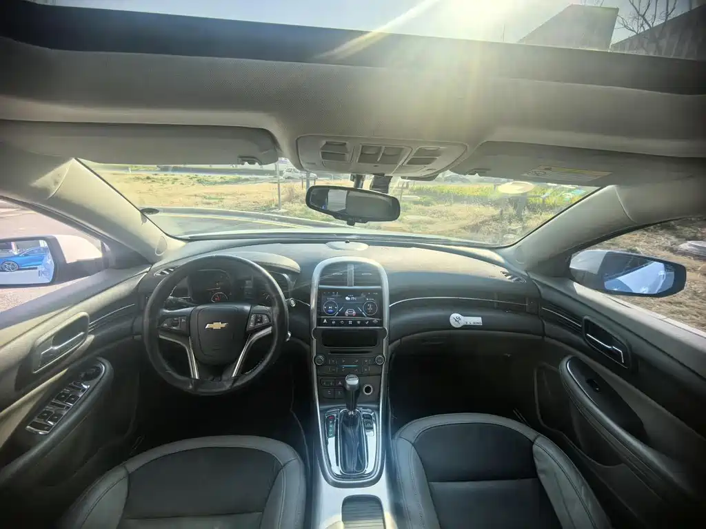 Chevrolet Malibu — миниатюра 14
