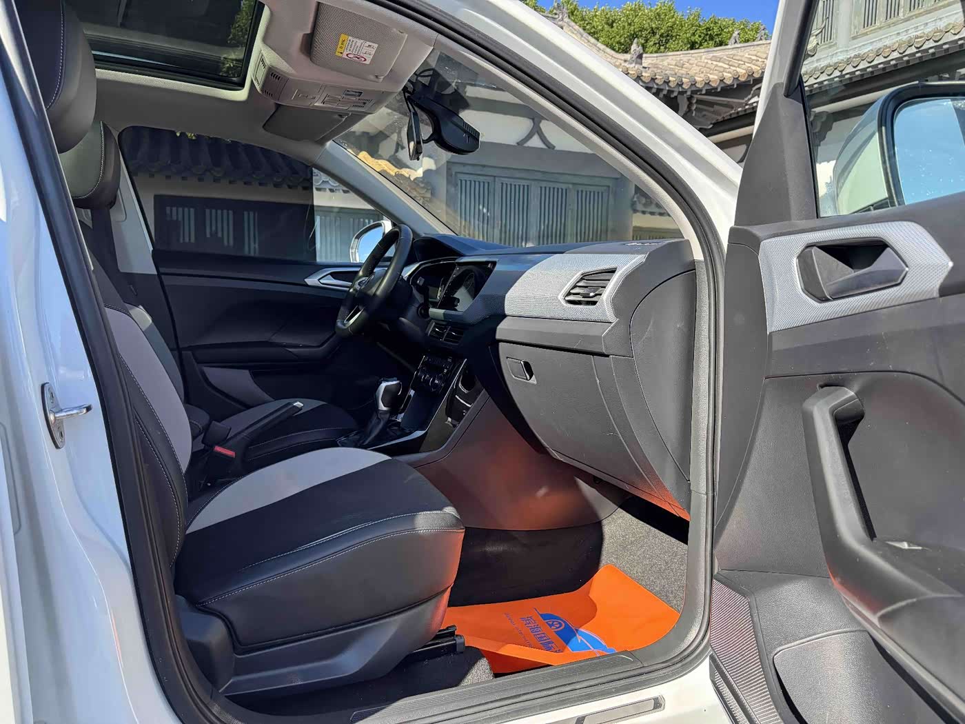Volkswagen Tanying 1.4 л 2021 г. Белый, пробег 37000 км