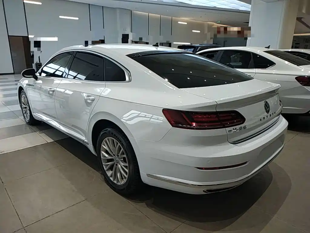 Volkswagen CC — миниатюра 5