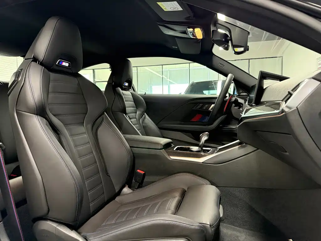 BMW M2 — миниатюра 11
