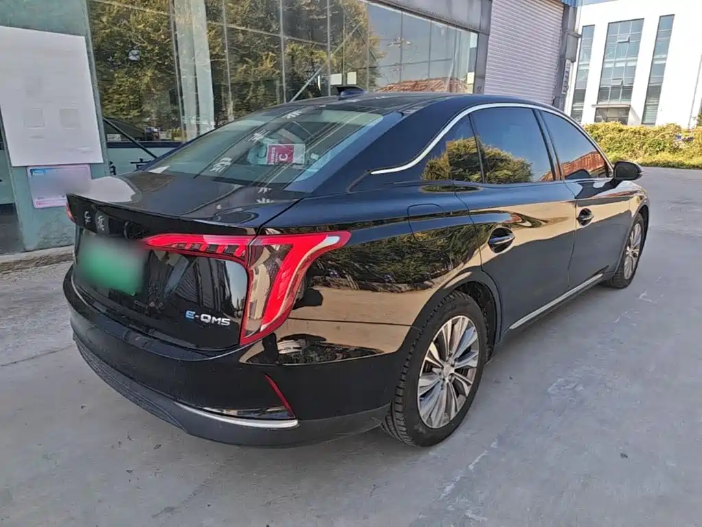Hongqi Hongqi E-QM5 — миниатюра 7