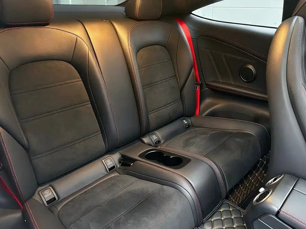 Mercedes-Benz C-Class (Import) — миниатюра 12