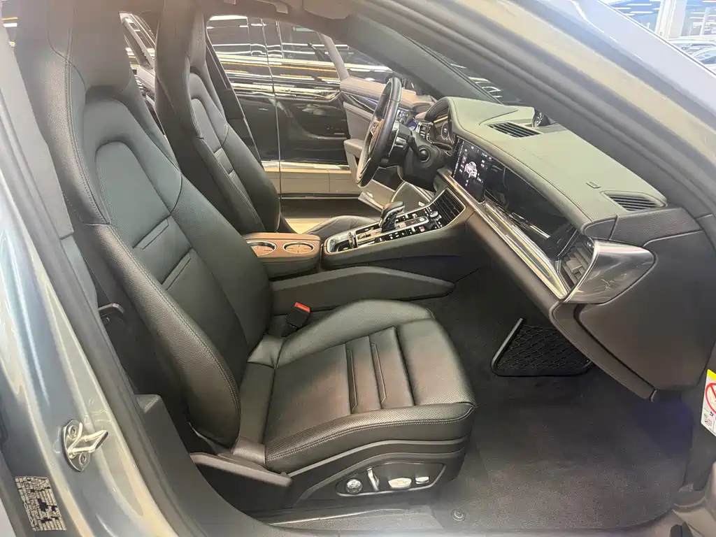 Porsche Panamera Hybrid — миниатюра 13